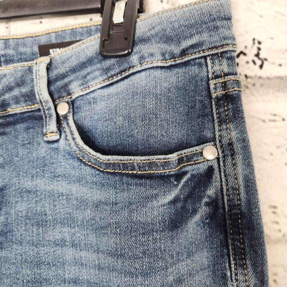 Judy Blue Womens Blue Denim Raw Hem Straight Fit Jeans Medium Wash Size 15/32 - Picture 5 of 13